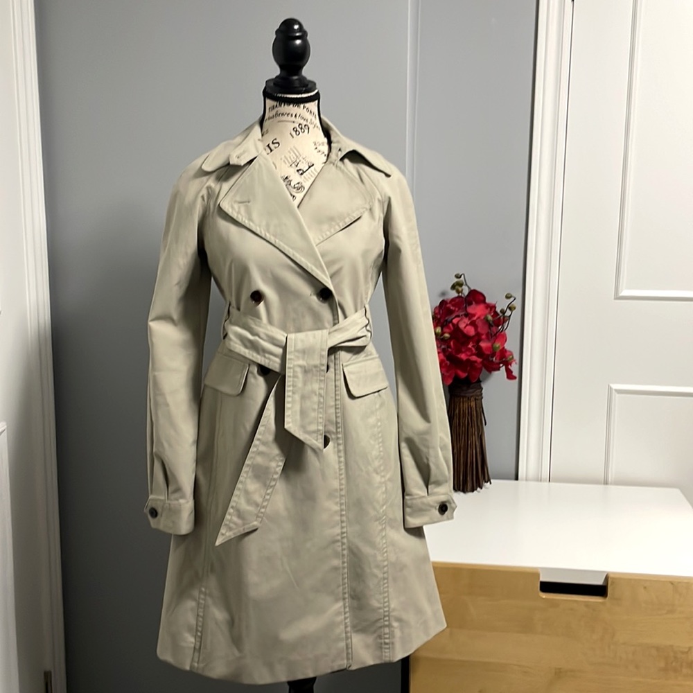 Jacob Beige Trench Coat with Belt - Picture 2 of 9